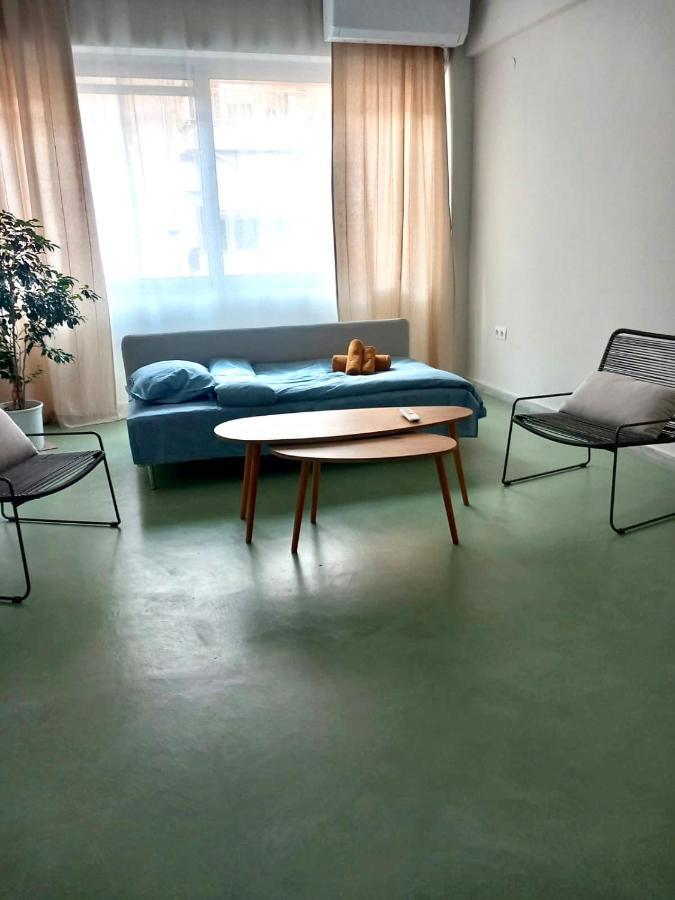 Specious Flat In Thessaloniki公寓式酒店 外观 照片