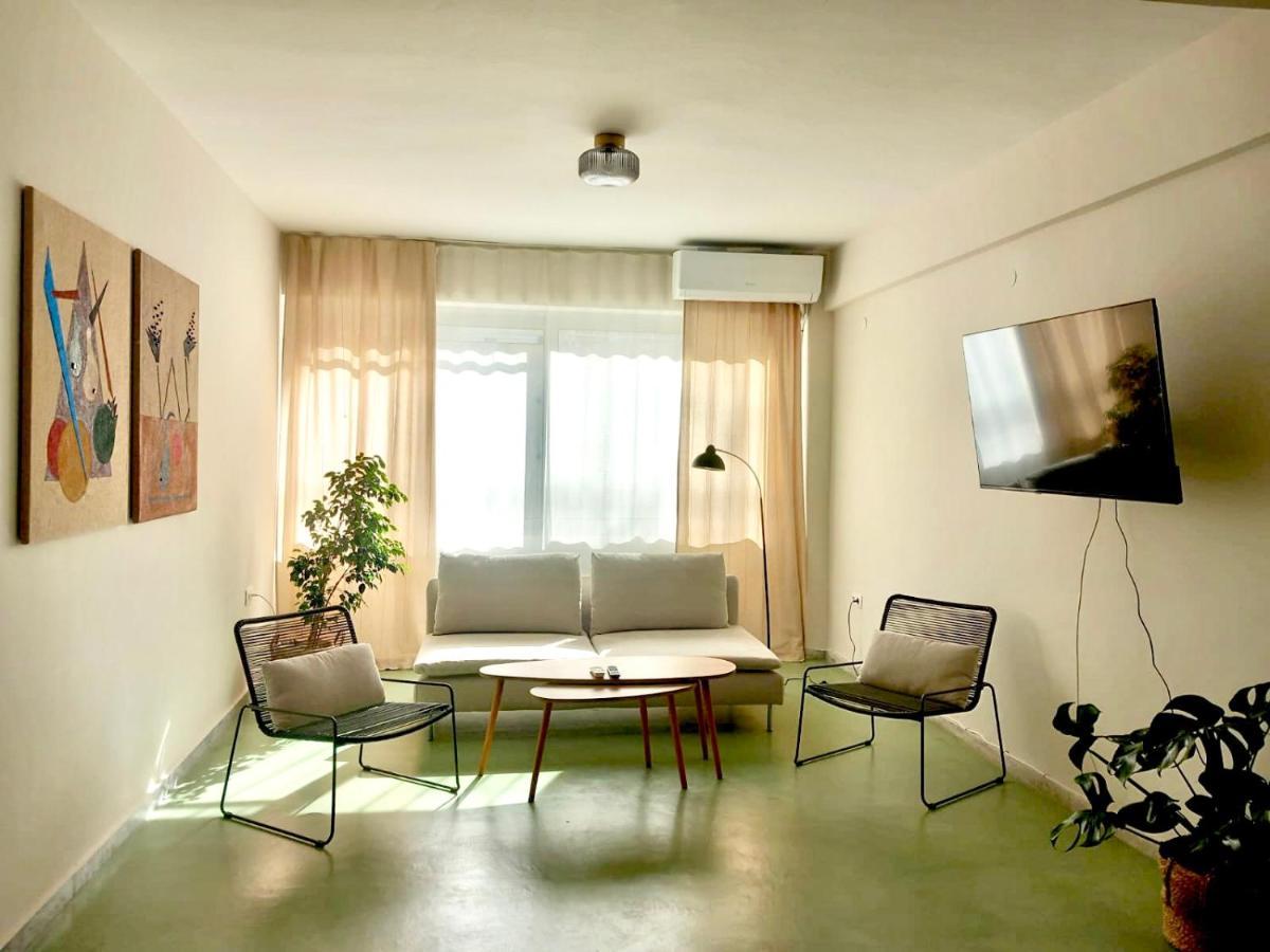 Specious Flat In Thessaloniki公寓式酒店 外观 照片