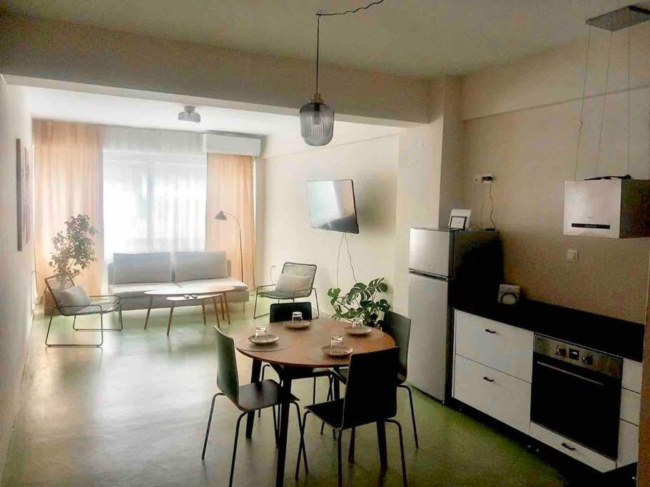 Specious Flat In Thessaloniki公寓式酒店 外观 照片